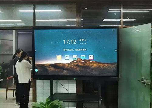 会议室用什么屏幕好？
